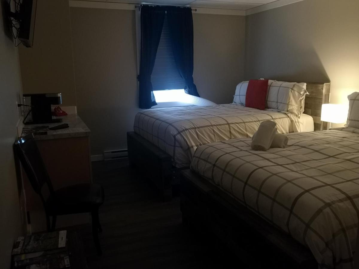 The Cache Hotel And Lodgings Golden Exterior foto